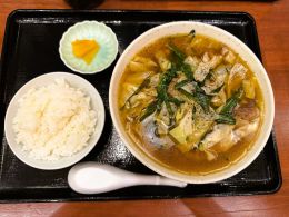 酒房鶏処　萬吉（まきち)のにら豚